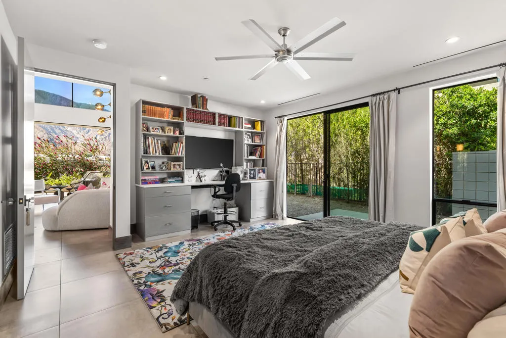 427 N Avenida Caballeros, Palm Springs, California 92262 home-pic-41