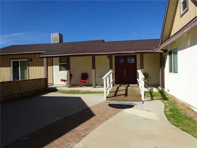 Front Entrance


