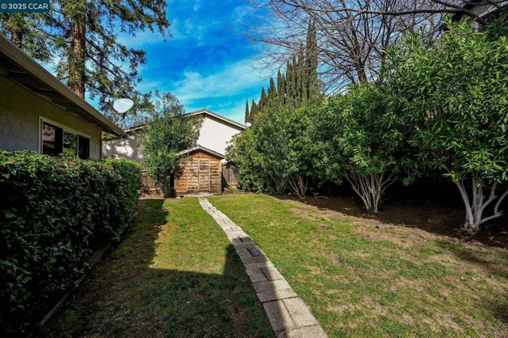 4025 Hitchcock Rd, Concord, California 94518