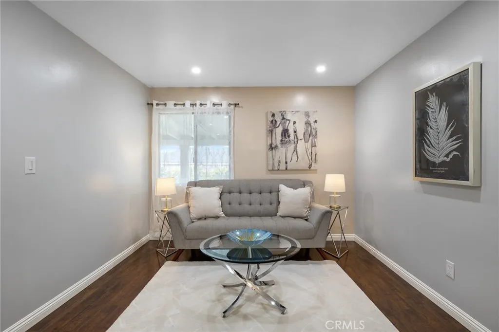 1413 Random Lane, Duarte, California 91010 home-pic-25