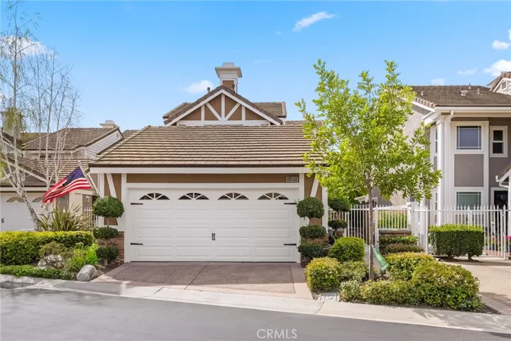 5225 Via Murcia, Yorba Linda, California 92886