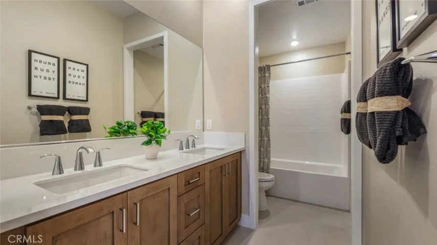 Photos shown are of model only- not actual homesite.