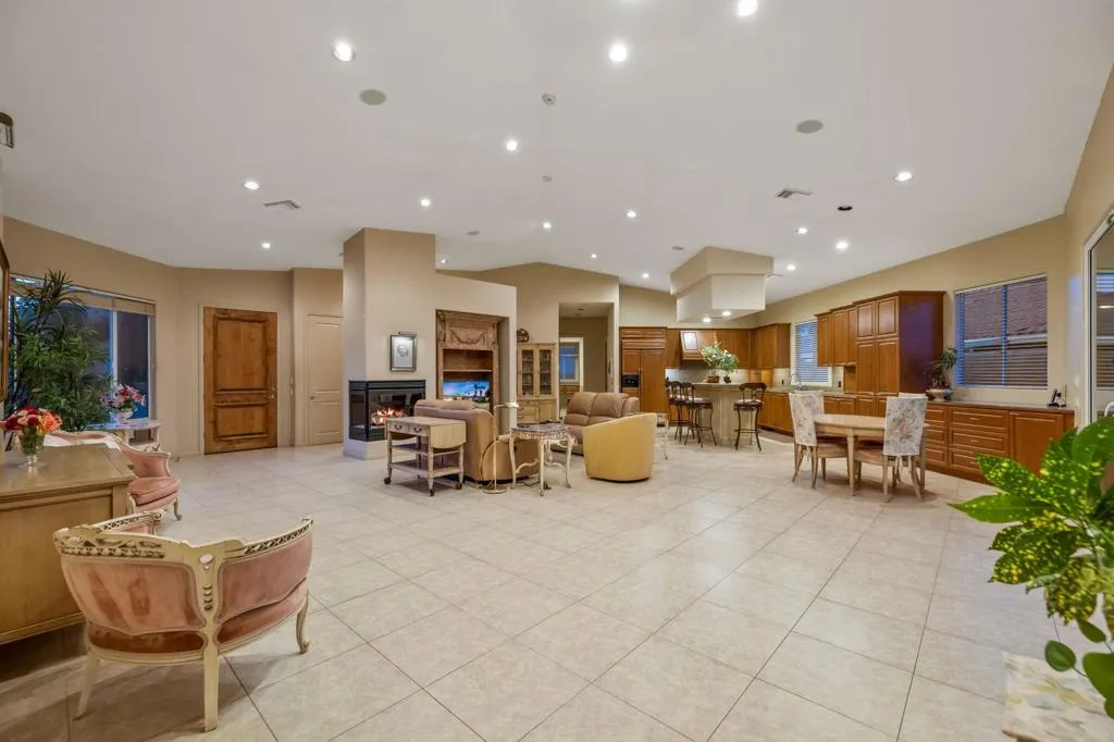 44476 Hazel Canyon Lane, Palm Desert, California 92260 home-pic-17