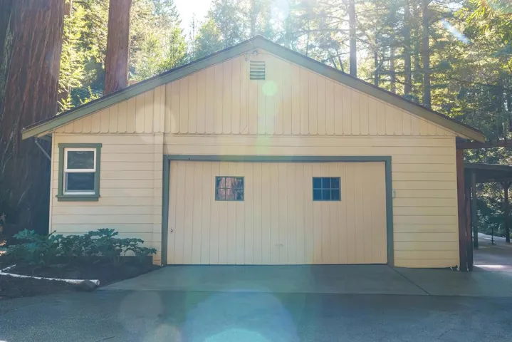 10135 Love Creek Road, Ben Lomond, California 95005