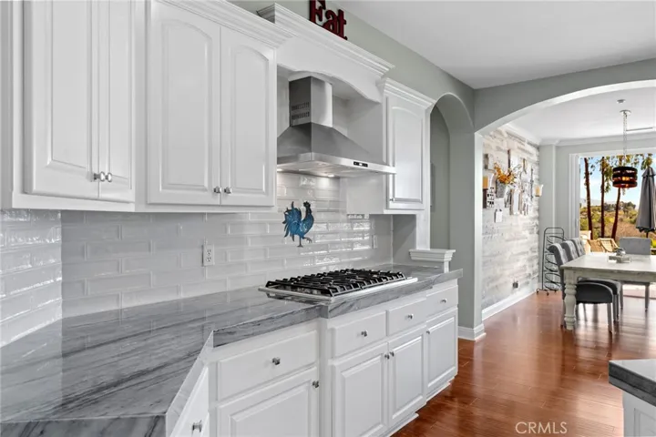 197 Morro Hills Road, Fallbrook, California 92028