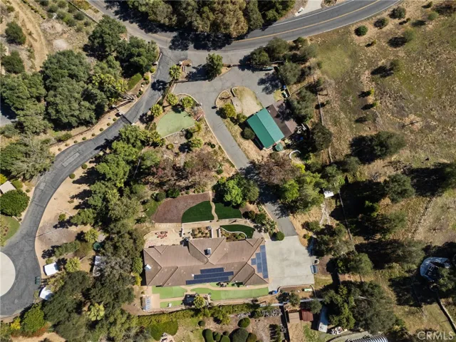 197 Morro Hills Road, Fallbrook, California 92028