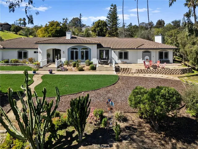 197 Morro Hills Road, Fallbrook, California 92028