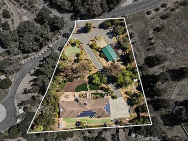 197 Morro Hills Road, Fallbrook, California 92028