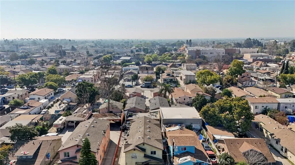 1349 E 59th Place 14, Los Angeles, California 90001 home-pic-22