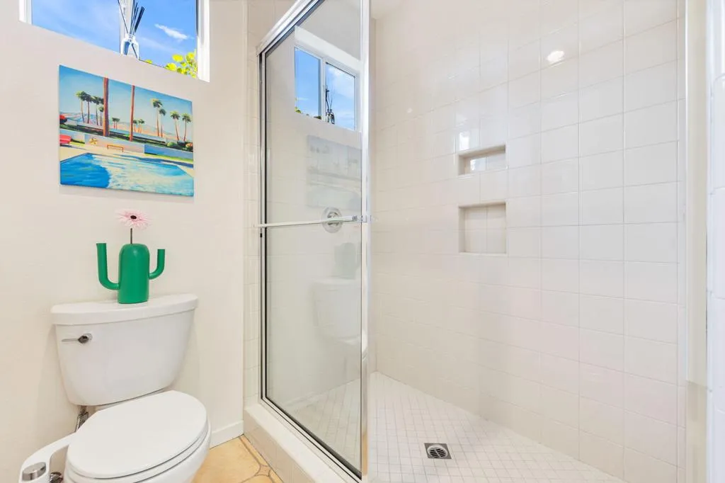 472 Desert Holly Drive, Palm Desert, California 92211 home-pic-31