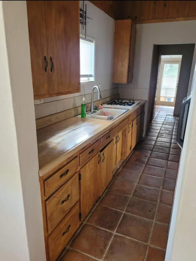 11022 West Drive, Morongo Valley, California 92256 home-pic-17