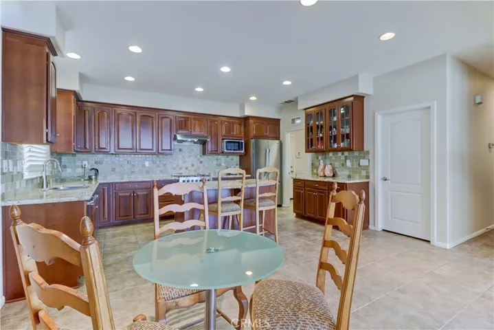 40994 Bankhall Street, Lake Elsinore, California 92532