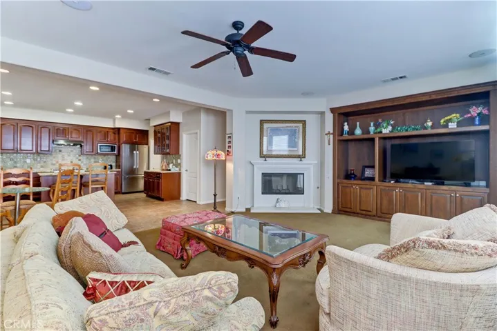 40994 Bankhall Street, Lake Elsinore, California 92532