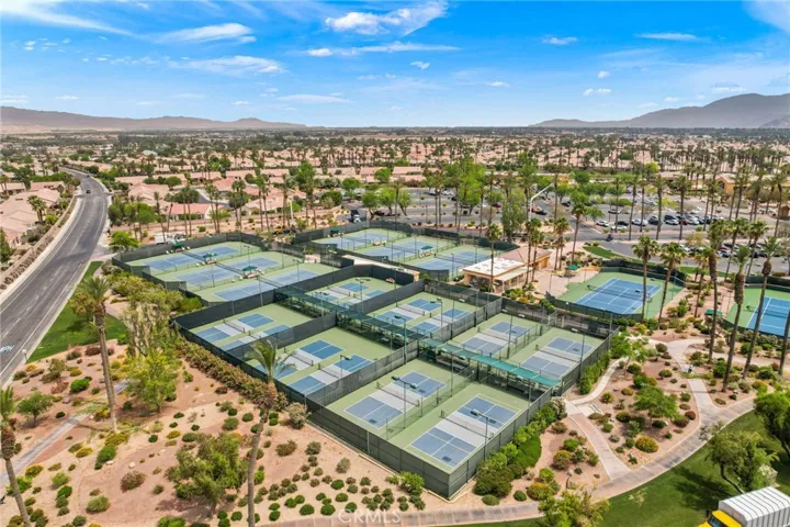 78713 Sunrise Mountain View, Palm Desert, California 92211