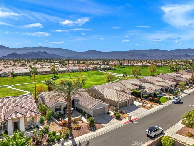 78713 Sunrise Mountain View, Palm Desert, California 92211