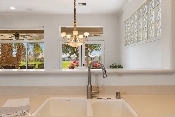 78713 Sunrise Mountain View, Palm Desert, California 92211