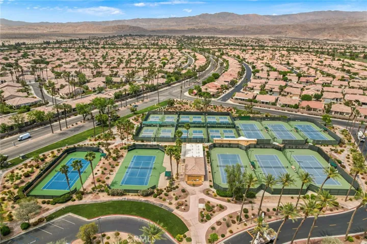 78713 Sunrise Mountain View, Palm Desert, California 92211