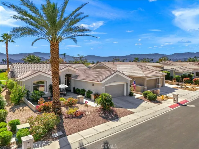 78713 Sunrise Mountain View, Palm Desert, California 92211