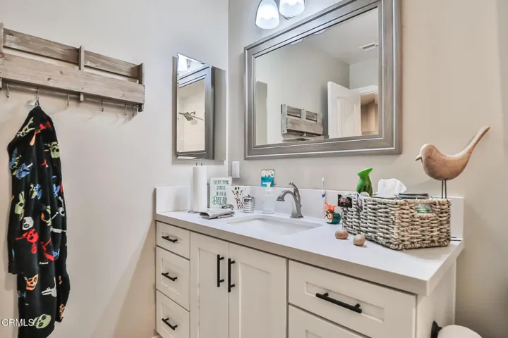 jHall Bath2
