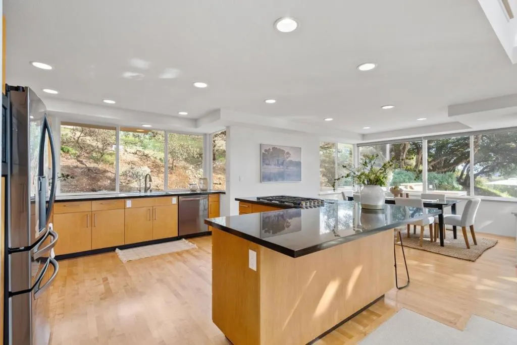 1925 Caterina Way, Royal Oaks, California 95076 home-pic-9