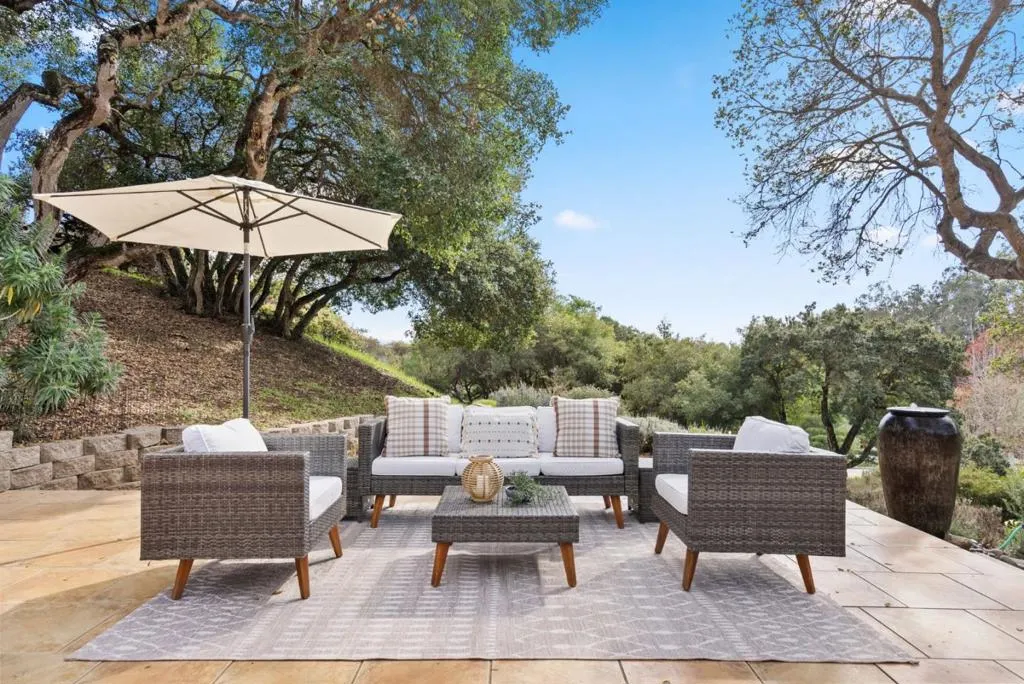 1925 Caterina Way, Royal Oaks, California 95076 home-pic-27