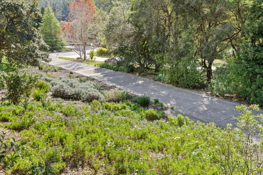 1925 Caterina Way, Royal Oaks, California 95076 home-pic-34