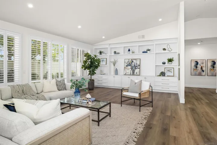 3406 Via Cabo Verde, Escondido, California 92029