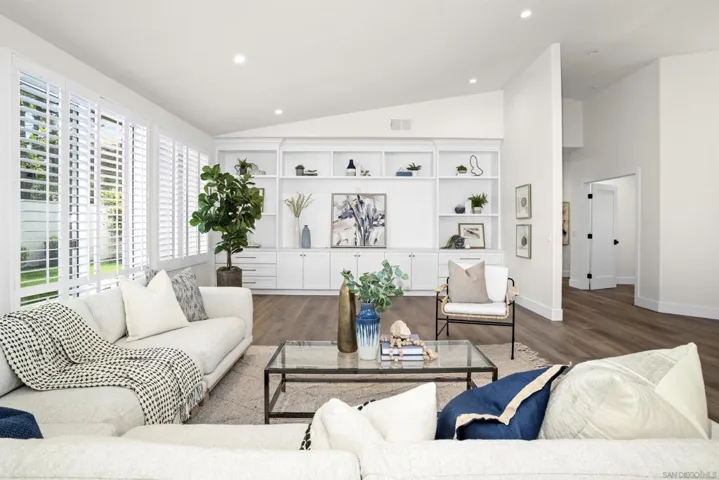 3406 Via Cabo Verde, Escondido, California 92029
