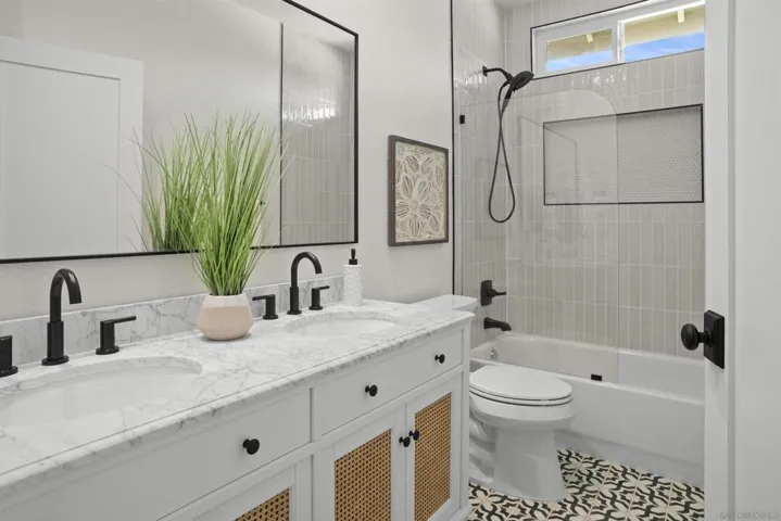 3406 Via Cabo Verde, Escondido, California 92029