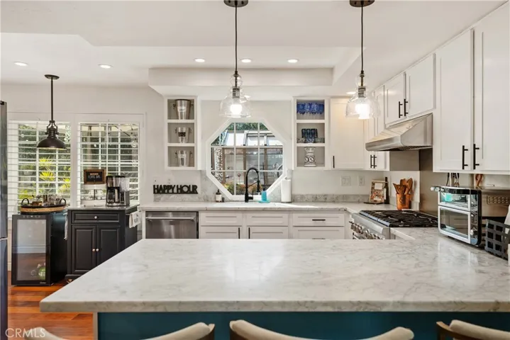 25712 Eastwind Drive, Dana Point, California 92629