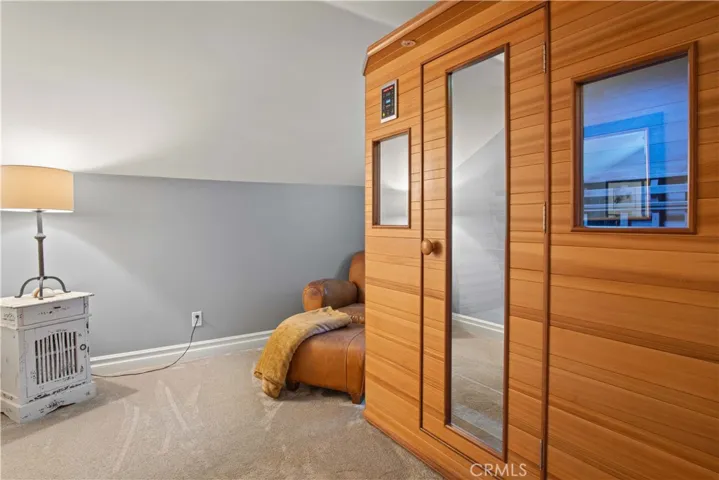 25166 Barnhill Road, Saugus, California 91350
