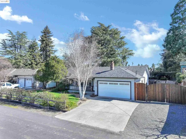 1878 Andrews Dr, Concord, California 94521