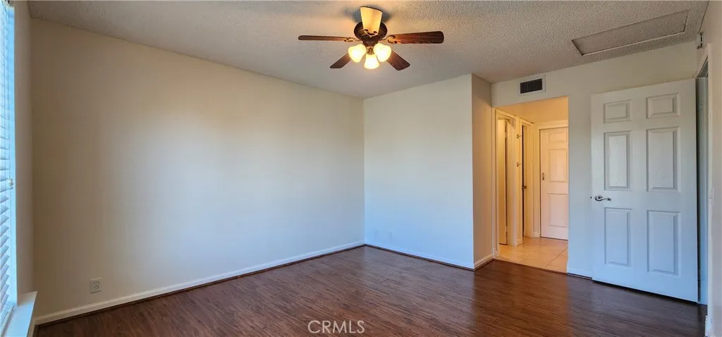 23230 Orange Avenue 2, Lake Forest, California 92630 home-pic-15