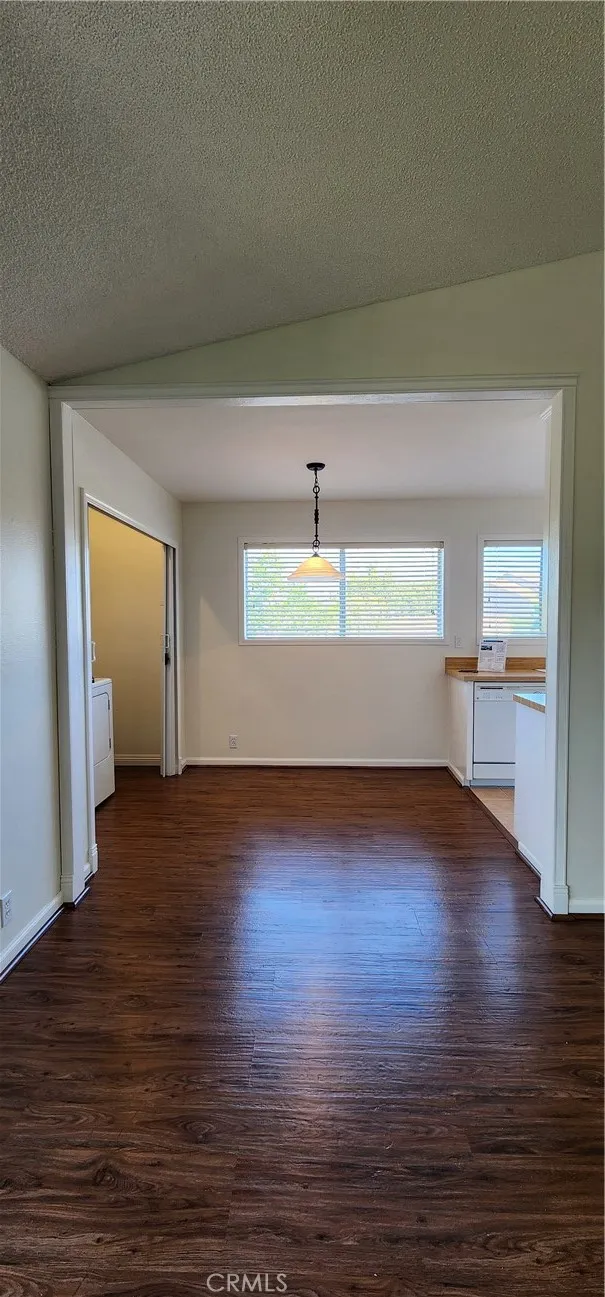 23230 Orange Avenue 2, Lake Forest, California 92630 home-pic-7