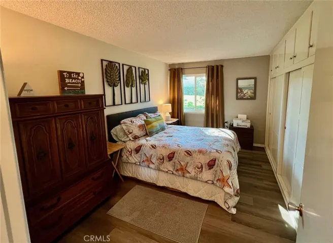 Guest bedroom