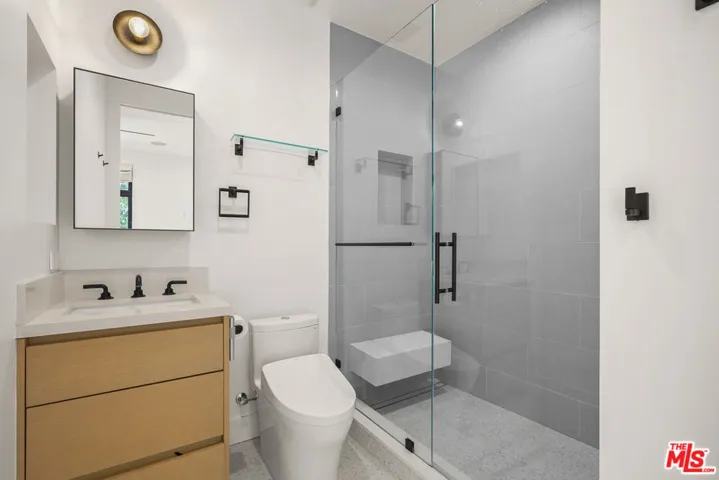 1037 21st Street, Santa Monica, California 90403
