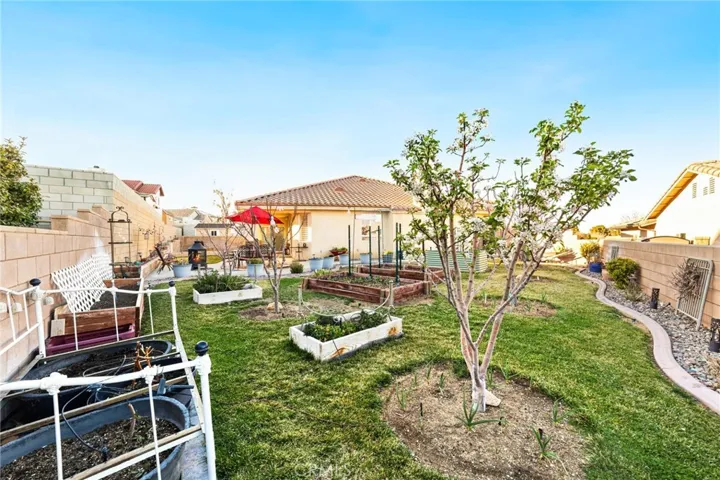 12770 Amberwood Lane, Victorville, California 92395