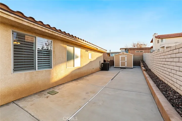 12770 Amberwood Lane, Victorville, California 92395