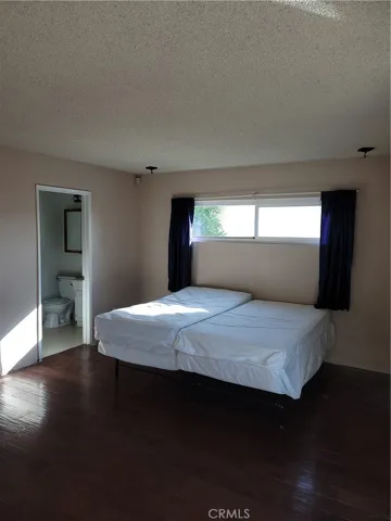 Main Room Suite