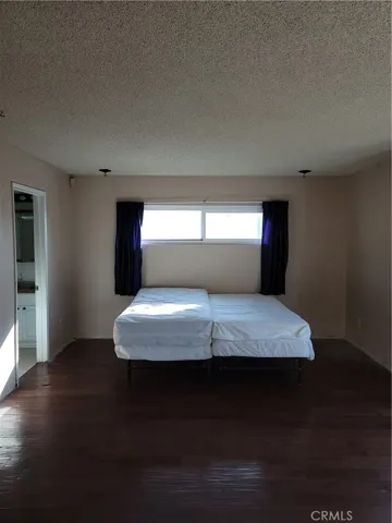 Main Room Suite