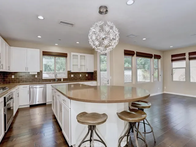 37 Clover, Lake Forest, California 92630