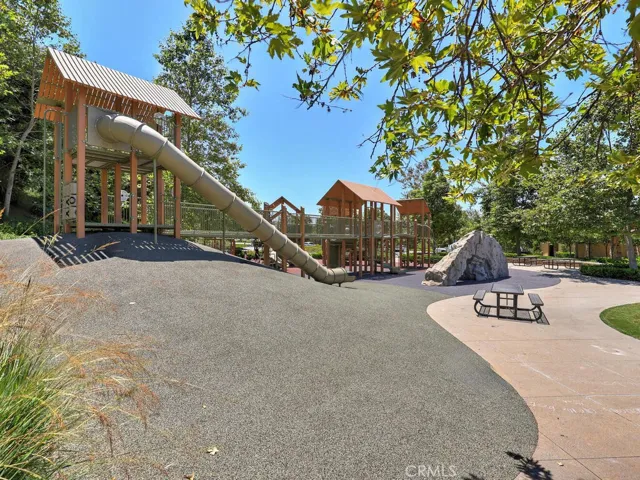 37 Clover, Lake Forest, California 92630