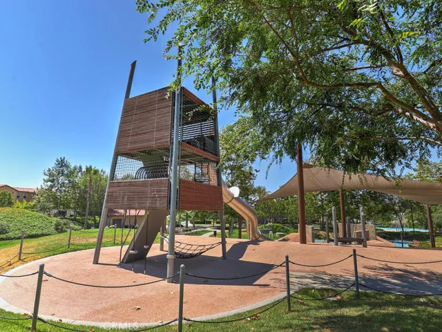 37 Clover, Lake Forest, California 92630