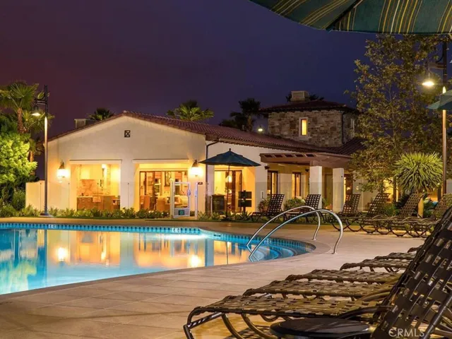 37 Clover, Lake Forest, California 92630