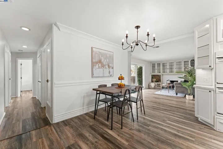 1715 Agadir St, Concord, California 94518