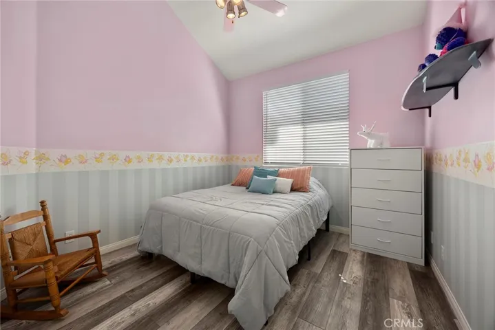 Secondary​​‌​​​​‌​​‌‌​​‌​​​‌‌​​​‌​​‌‌​​‌‌​​‌‌​​​​ bedroom.