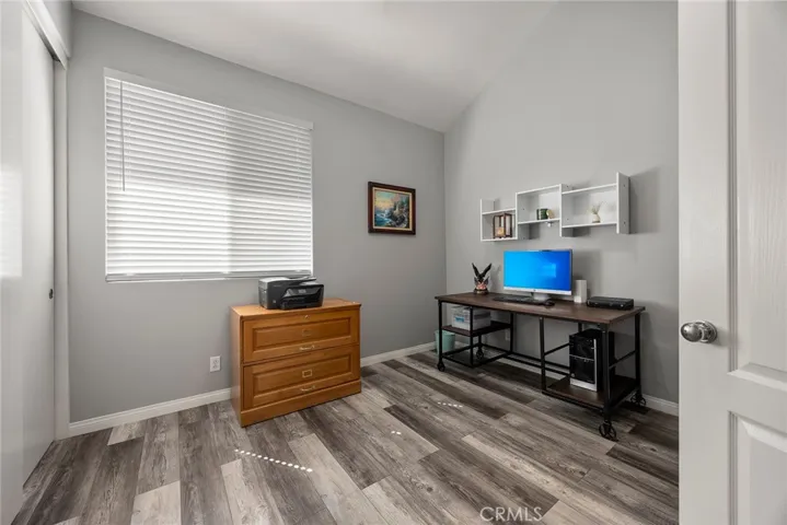 Secondary bedroom, functioning as an office.