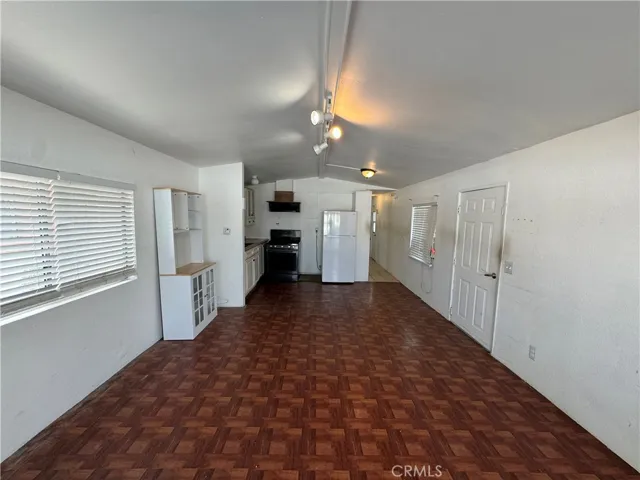 327 W Wilson Street 108, Costa Mesa, California 92627