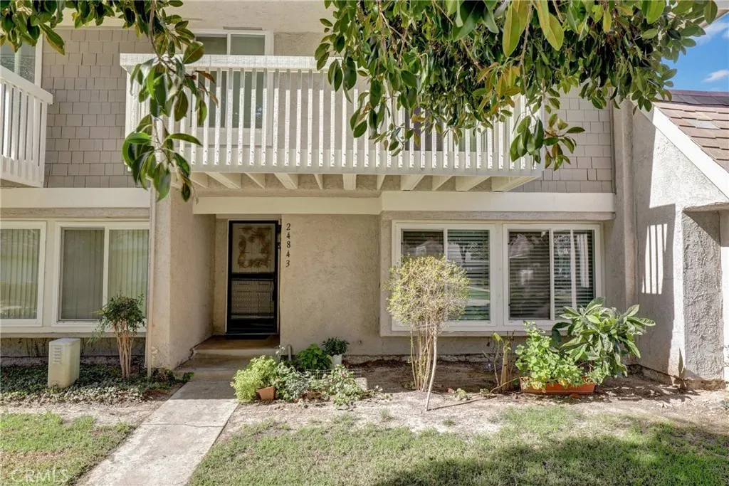 24843 Lakefield Street, Lake Forest, California 92630 home-pic-0
