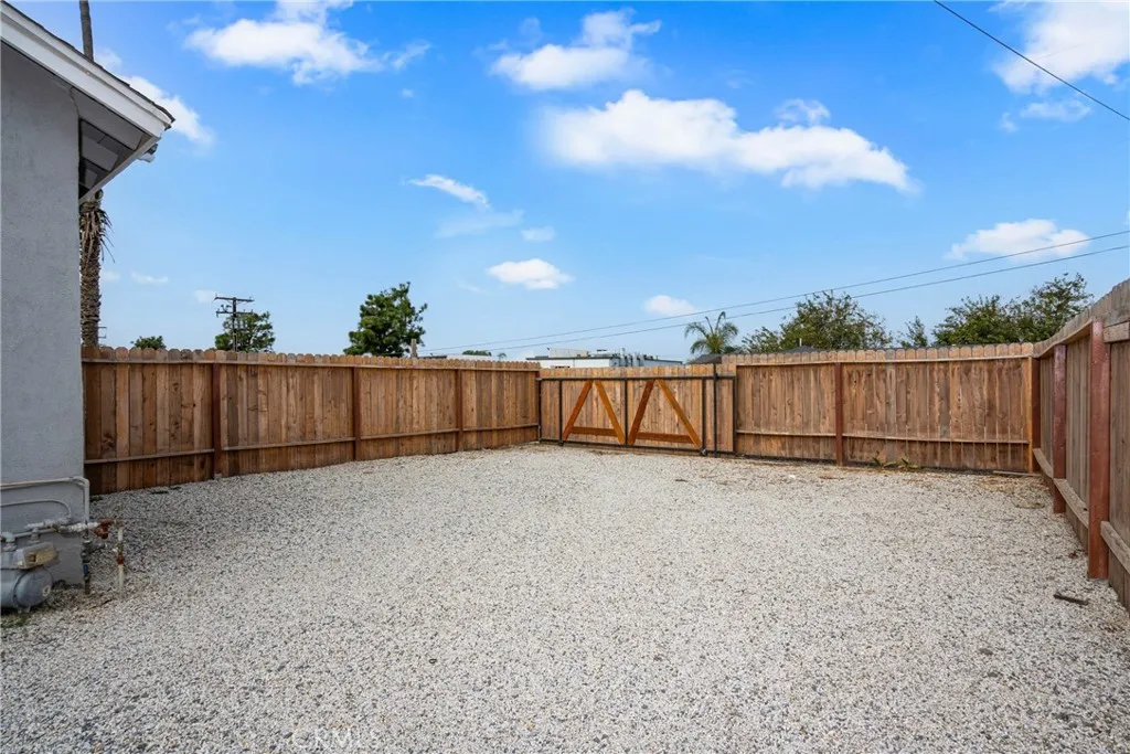 5930 Etiwanda Avenue, Jurupa Valley, California 91752 home-pic-10